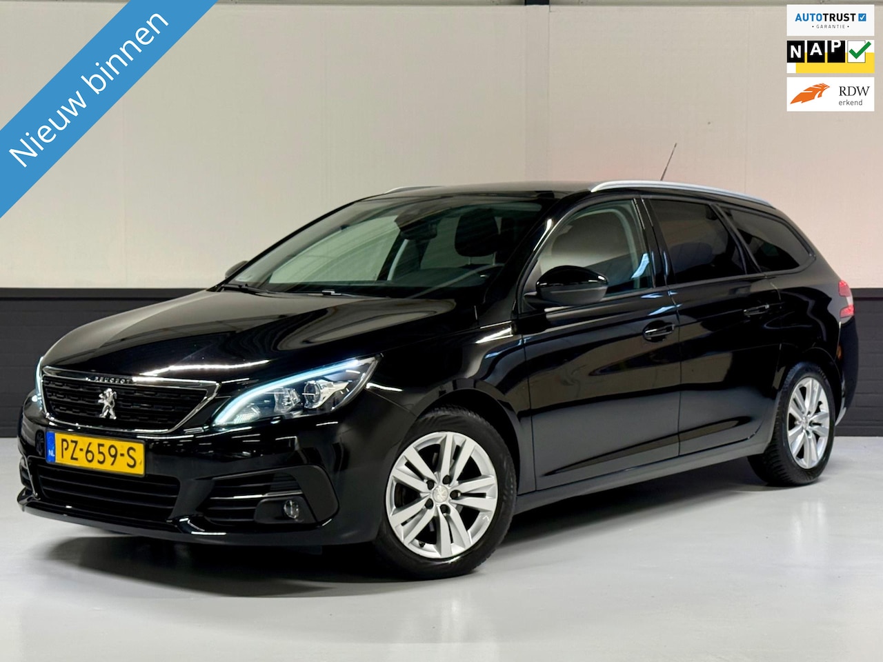 Peugeot 308 SW - 1.2 PureTech Executive - AutoWereld.nl