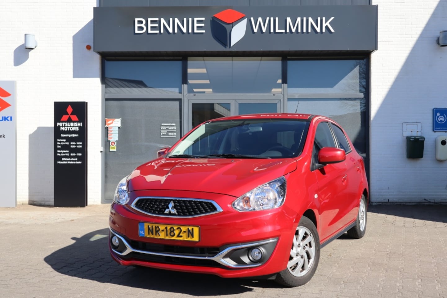 Mitsubishi Space Star - 1.2 Life Cruise/Slechts 23.372 km! - AutoWereld.nl