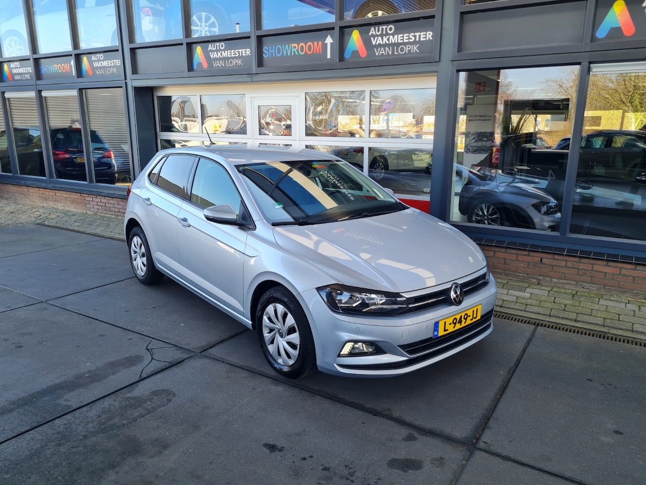 Volkswagen Polo - 1.0 TSI 95pk Comfortline Carplay Parksens.V+A All-in prijs + 12 mnd garantie! - AutoWereld.nl