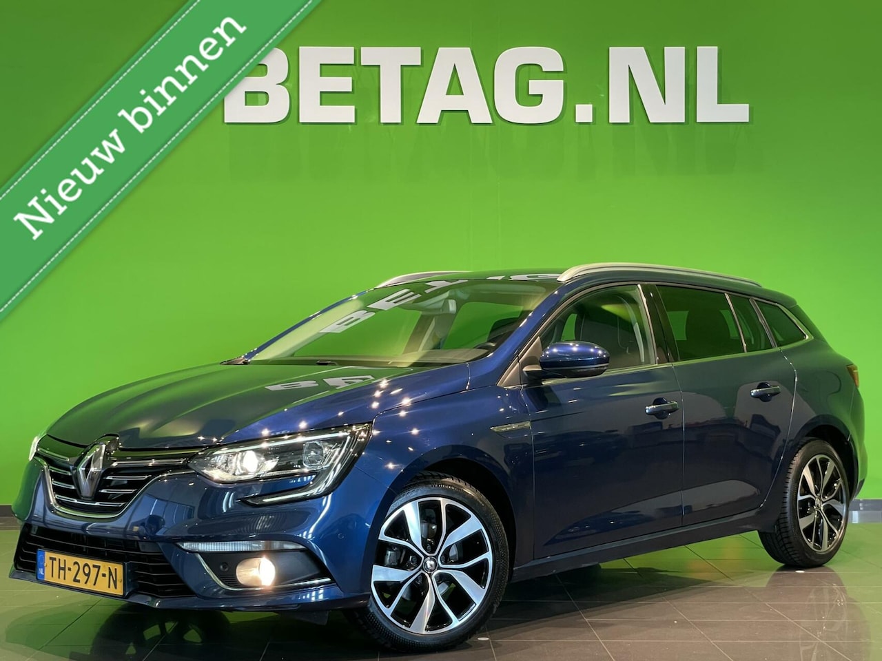 Renault Mégane Estate - 1.3 TCe Bose | Trekhaak | Camera | Massage stoel - AutoWereld.nl