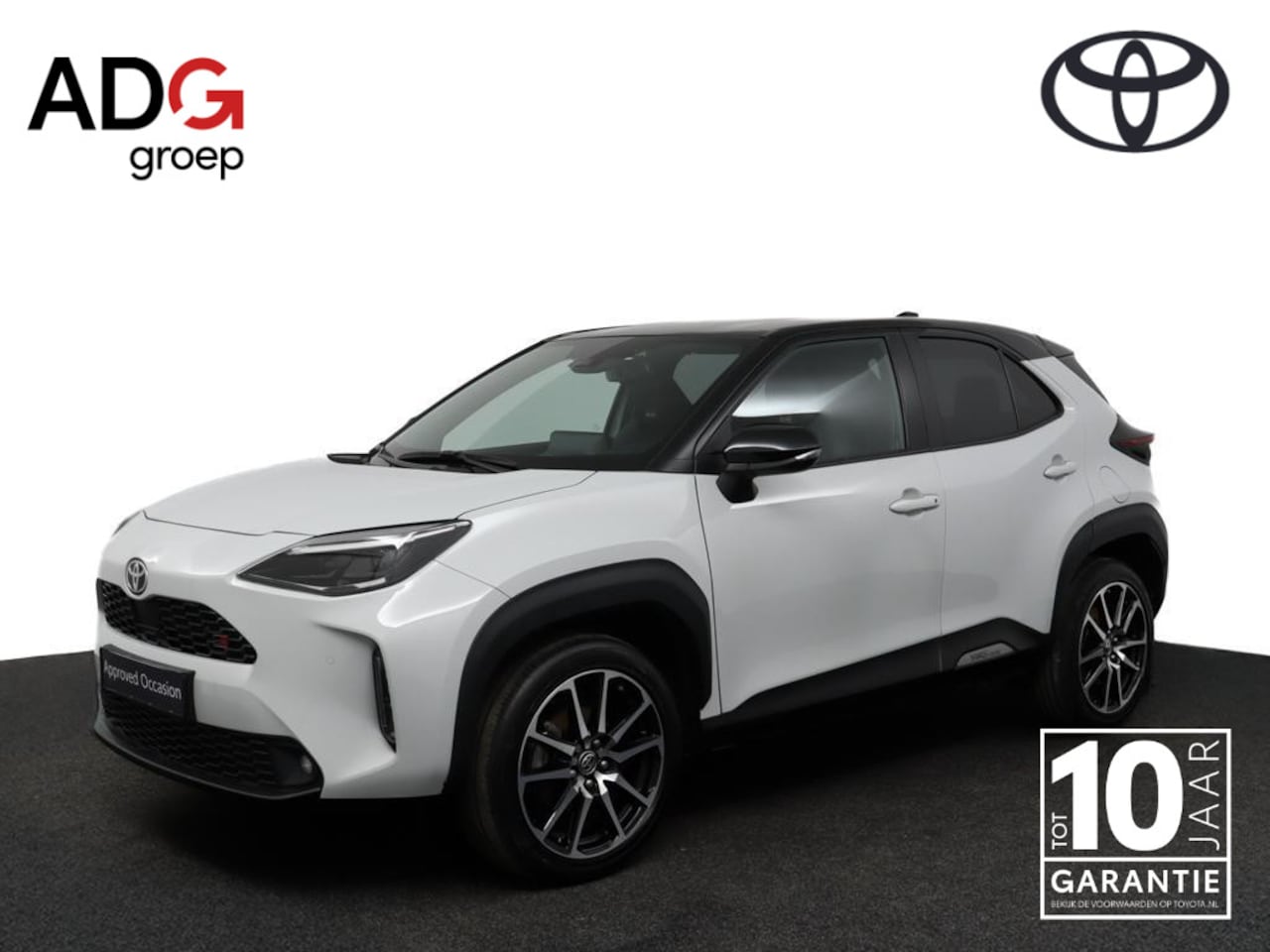 Toyota Yaris Cross - 1.5 Hybrid GR Sport | Adaptive Cruise Control | Apple Carplay | Android Auto | Parkeersens - AutoWereld.nl