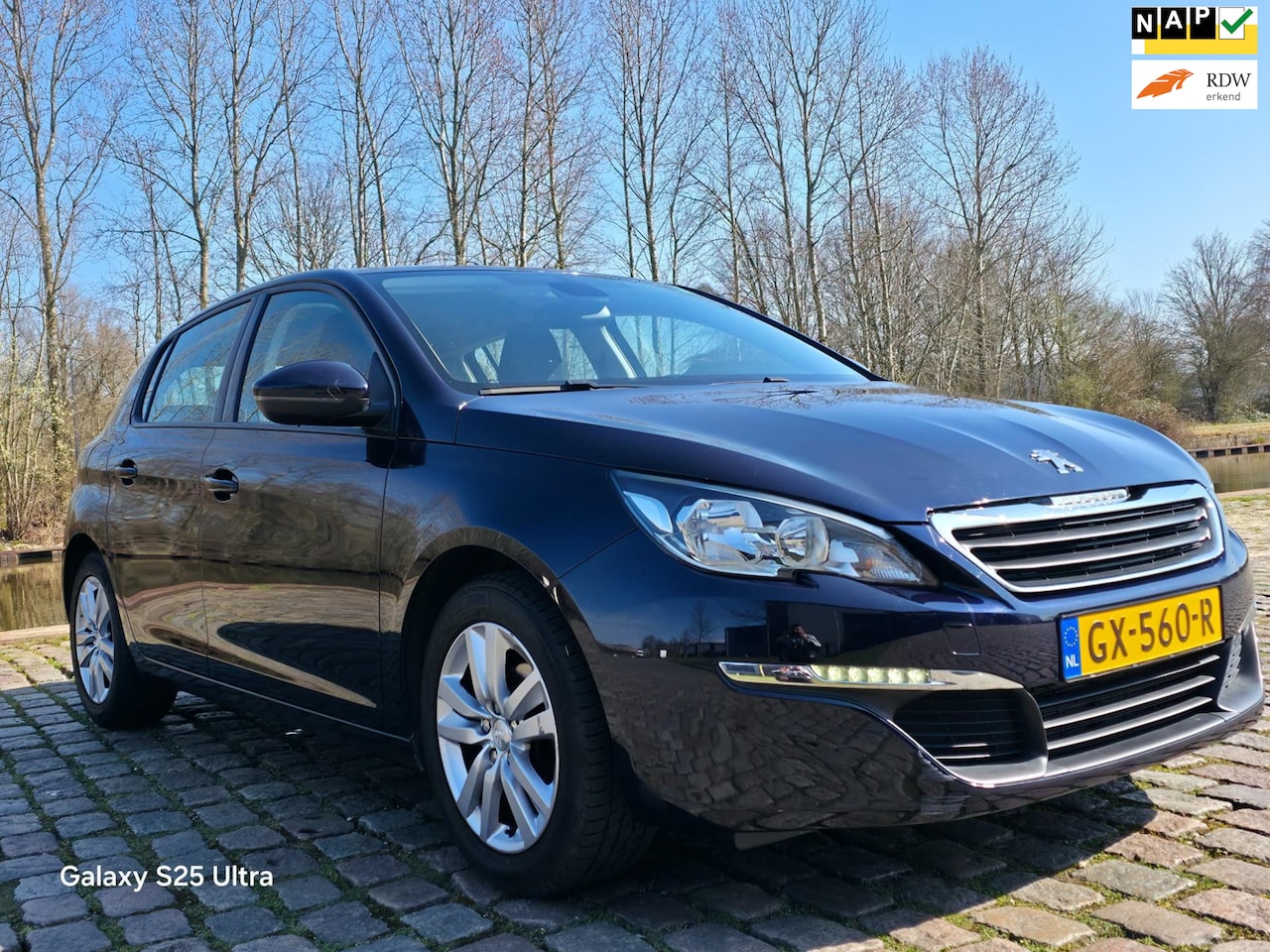 Peugeot 308 - 1.2 PureTech Active 2e eigenaar dealer onderhouden navigatie cruis control parkeer sensor - AutoWereld.nl