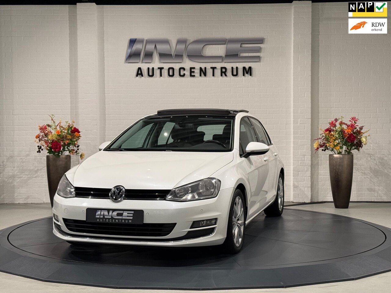 Volkswagen Golf - 1.2 TSI Highline | Bluetooth | Cruise | PANO - AutoWereld.nl