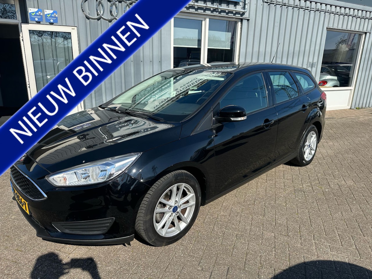 Ford Focus Wagon - 1.0 Lease Edition 1.0 Lease Edition - AutoWereld.nl