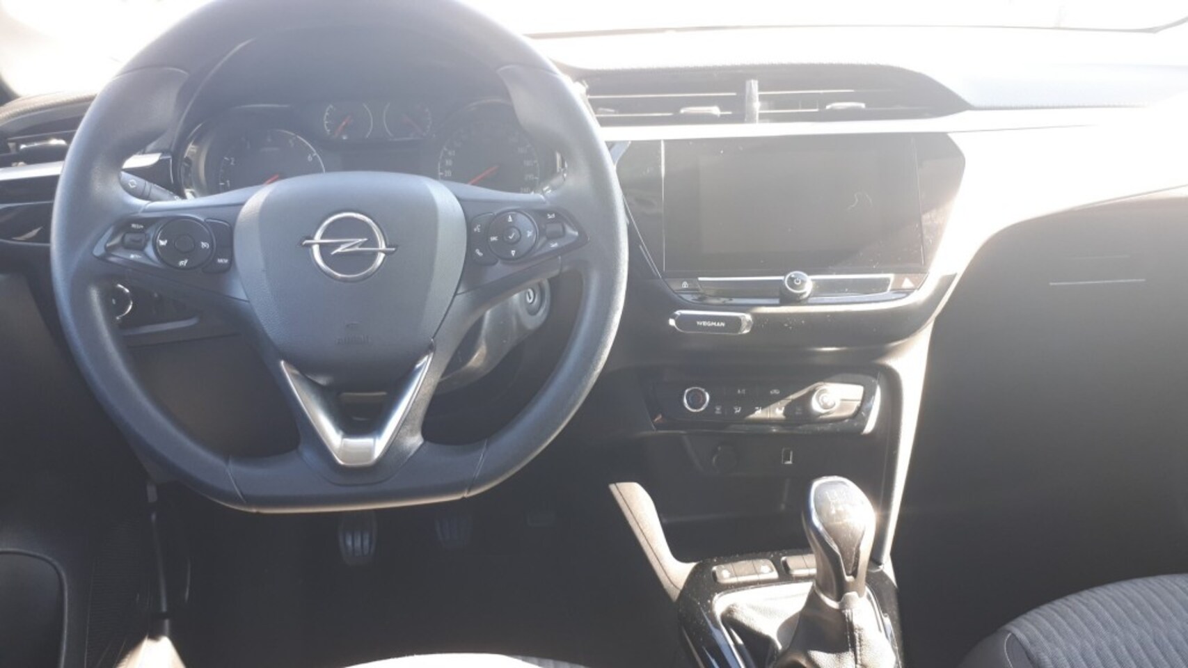 Opel Corsa - 1.2 Edition RADIO/AIRCO/NAVI/CRUISE/ELEC.SPIEGELS+RAMEN VOOR