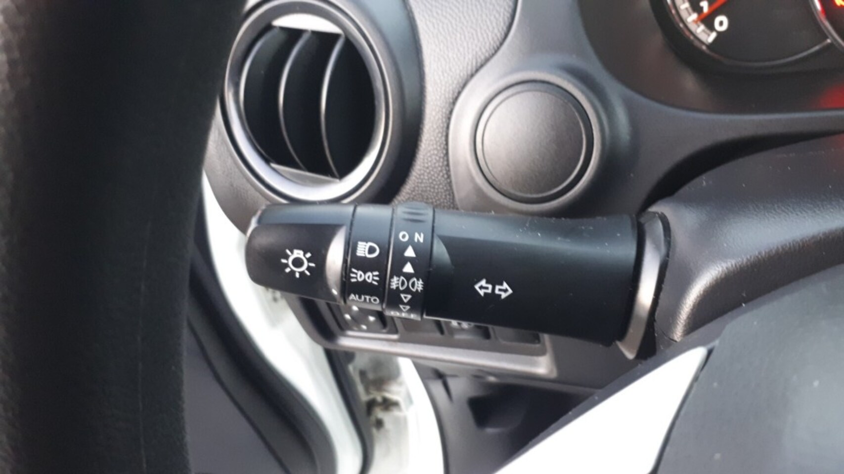 Mitsubishi Space Star - 1.0 Cool+  RADIO CD/AIRCO/LMV/ELEC.RAMEN+SPIEGELS