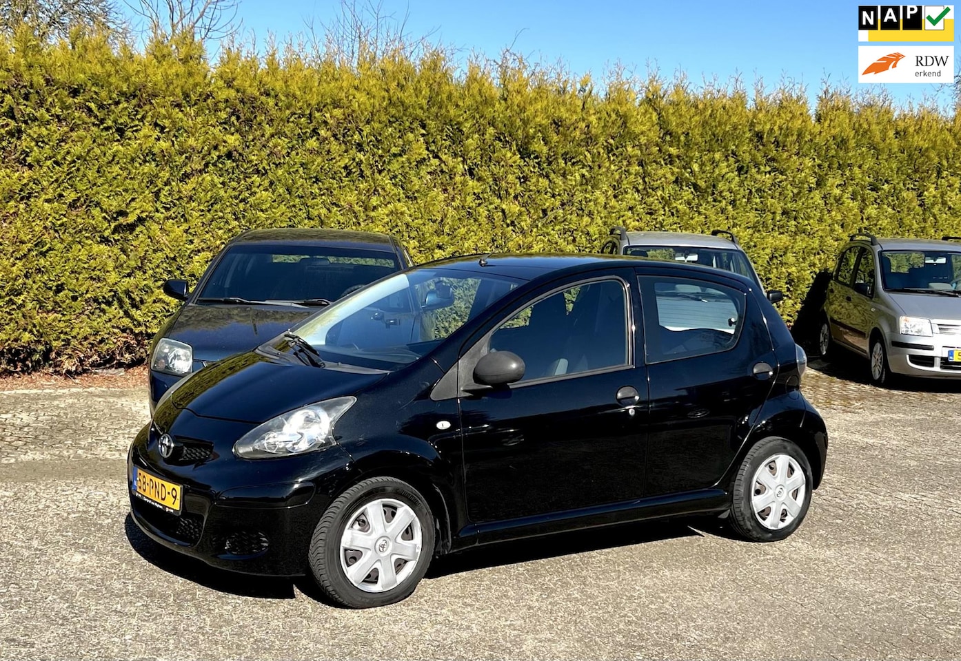 Toyota Aygo - APK NIEUW AIRCO 5 DEURS PERFECT RIJDEND 2011 - AutoWereld.nl