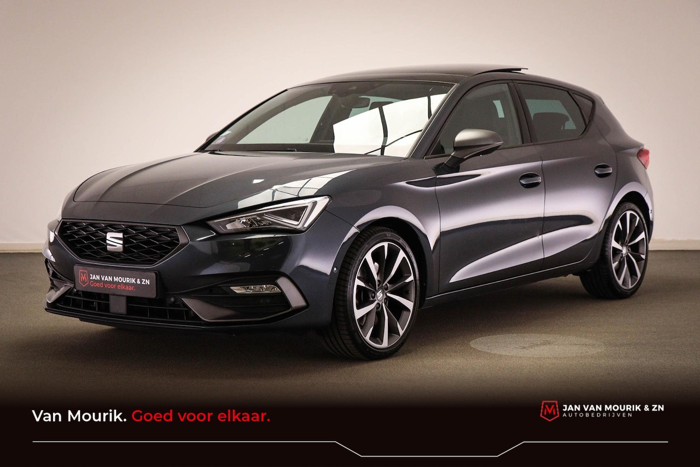 Seat Leon - 1.5 eTSI FR Launch Edition | PANORAMADAK | DAB | CAMERA | 18" - AutoWereld.nl