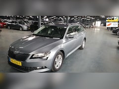 Skoda Superb Combi - 1.6 TDI Active Business, automaat, navi