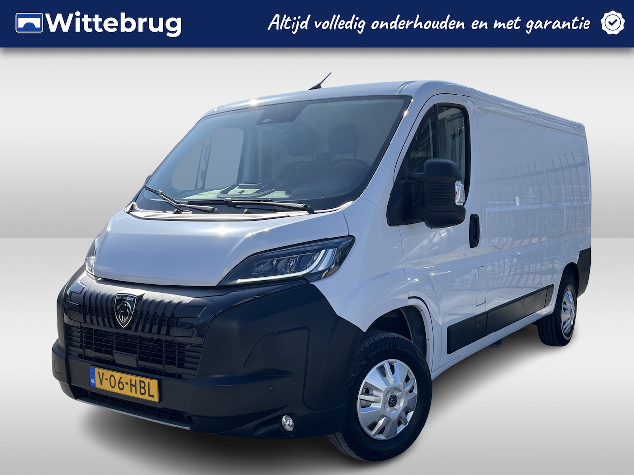 Peugeot Boxer - 2.2 BlueHDi 120 S&S L2H1 3.0t | Trekhaak | Camera | Cruise Control - AutoWereld.nl