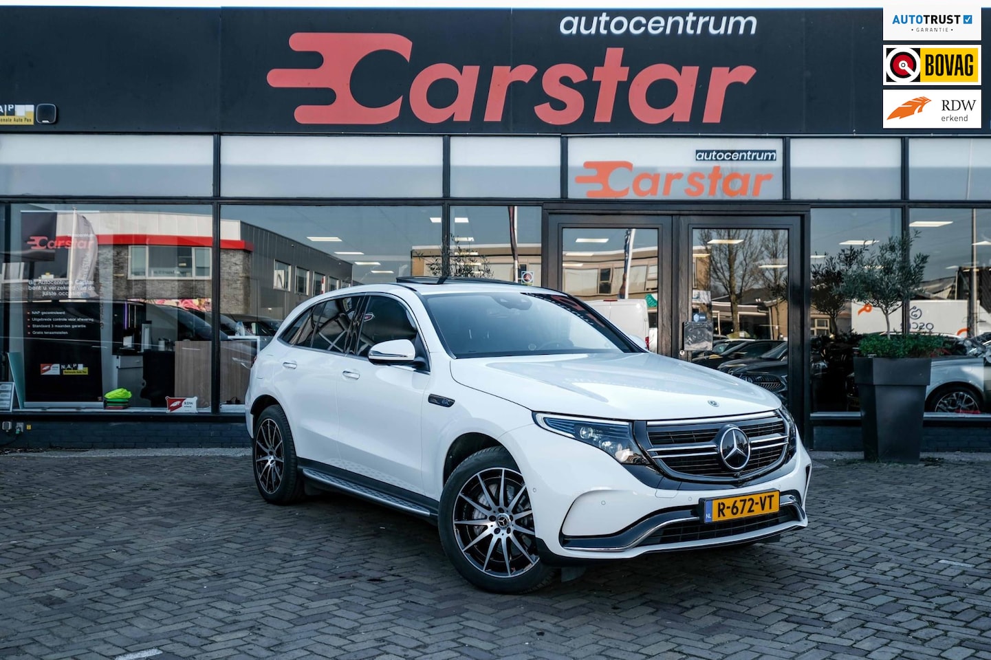 Mercedes-Benz EQC - 400 4MATIC Premium 80 kWh|Trekhaak|Open-dak|AMG - AutoWereld.nl