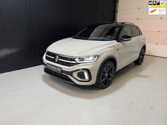 Volkswagen T-Roc - 1.5 TSI R-Line Business 3x R-Line | Pano | Beats |trekhaak