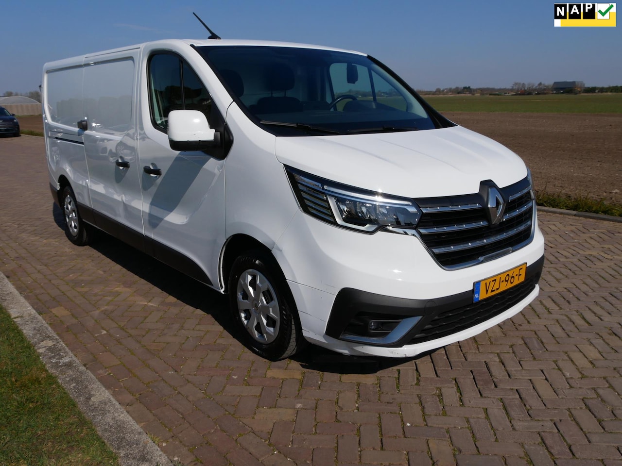 Renault Trafic - 2.0 dCi 130 T30 L2H1 Work Edition AC NAV ** 14499 EX BTW ** - AutoWereld.nl