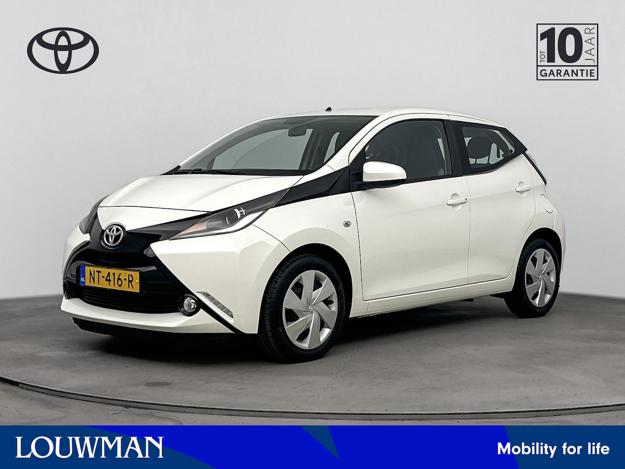 Toyota Aygo - 1.0 VVT-i x-play | Airco | Camera | Bluetooth | - AutoWereld.nl