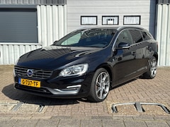 Volvo V60 - 2.0 D3 Ocean Race Leder | Navi | Clima | Stoelverw. | Trekhaak