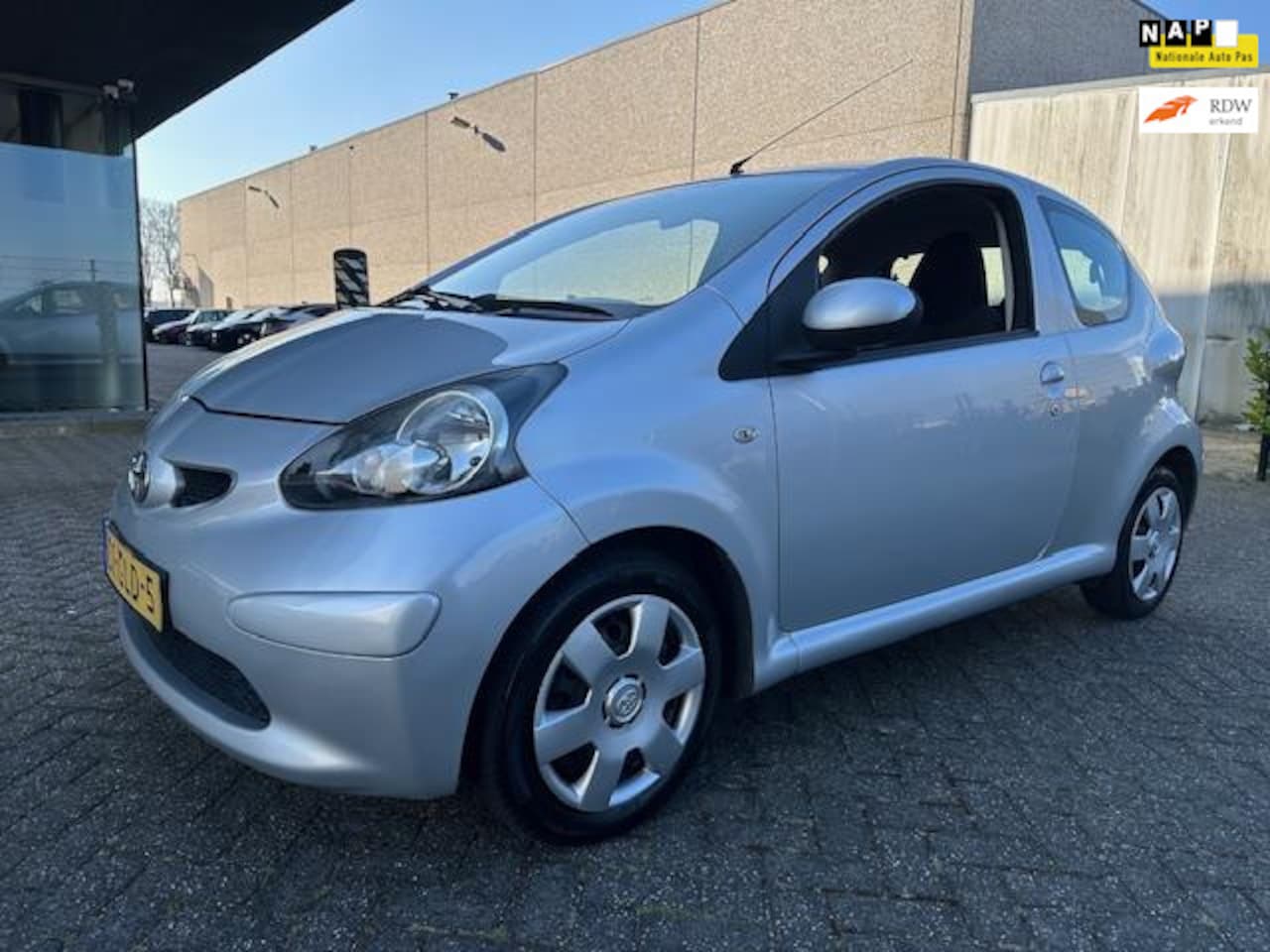 Toyota Aygo - 1.0-12V + AIRCO BJ 7-2008 APK 3-2026 - AutoWereld.nl