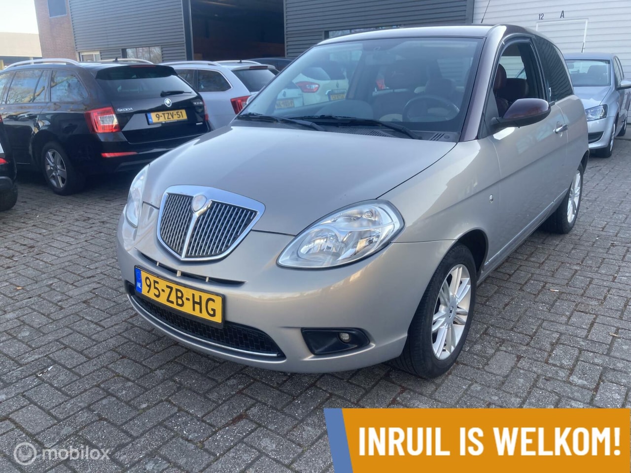 Lancia Y(psilon) - Ypsilon 1.4-16V Sport --NIEUWE APK--- 133000 KM ----- - AutoWereld.nl