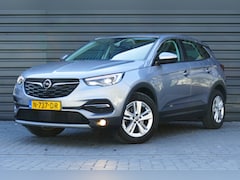 Opel Grandland X - 1.2 TURBO 130PK ELEGANCE AUTOMAAT / NAVI / LED / CLIMA / PDC / 17"LMV / CAMERA V+A / AGR /