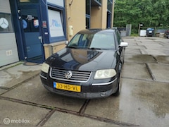 Volkswagen Passat - 2.0 Trendline