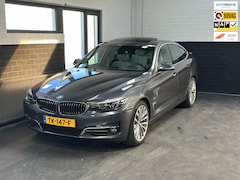 BMW 3-serie Gran Turismo - 320i High Executive Luxury Line, Sportinterieur, Pano, Camera, Led, Leder, NL Auto, Zeer m