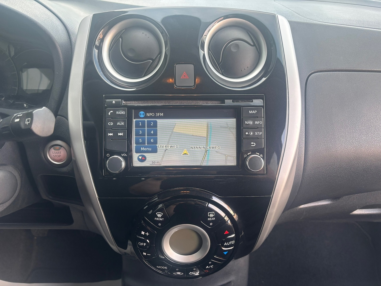 Nissan Note - 1.2 DIG-S Connect Edition NAP//AIRCO//NAVI//CRUISE//KEYLESS
