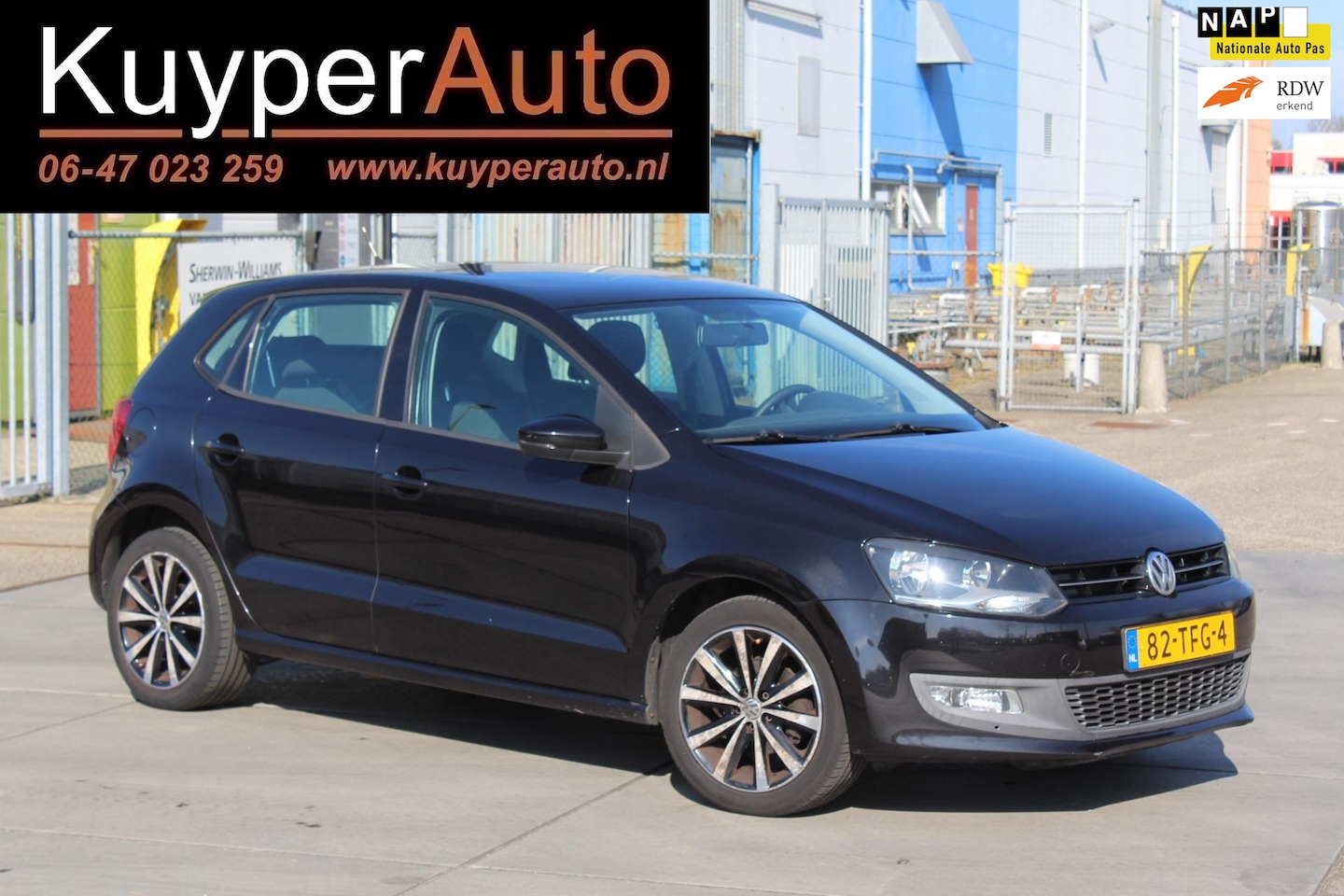 Volkswagen Polo - 1.2 TSI Comfortline 5DRS AIRCO MULTIMEDIA NAVI CRUISE - AutoWereld.nl