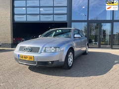 Audi A4 Limousine - 2.0 , Nieuwe APK, 1 Eigenaar