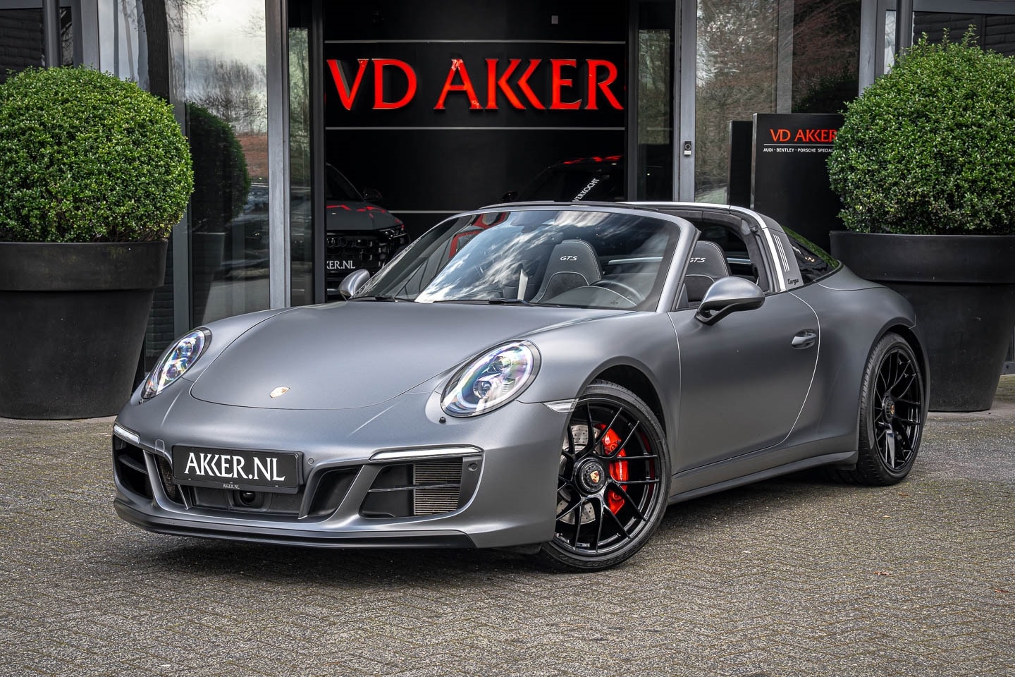 Porsche 911 Targa - 991.2 4 GTS Full Carwrap | Lift | BOSE | Camera | ACC | PDLS+ - AutoWereld.nl