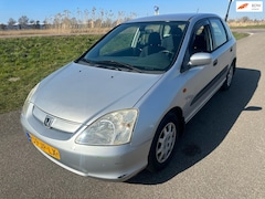 Honda Civic - 1.4i LS incl nieuwe apk en garantie