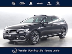 Volkswagen Passat Variant - GTE 1.4 TSI eHybrid 218pk PHEV Business / Panoramadak / Trekhaak / Matrix LED