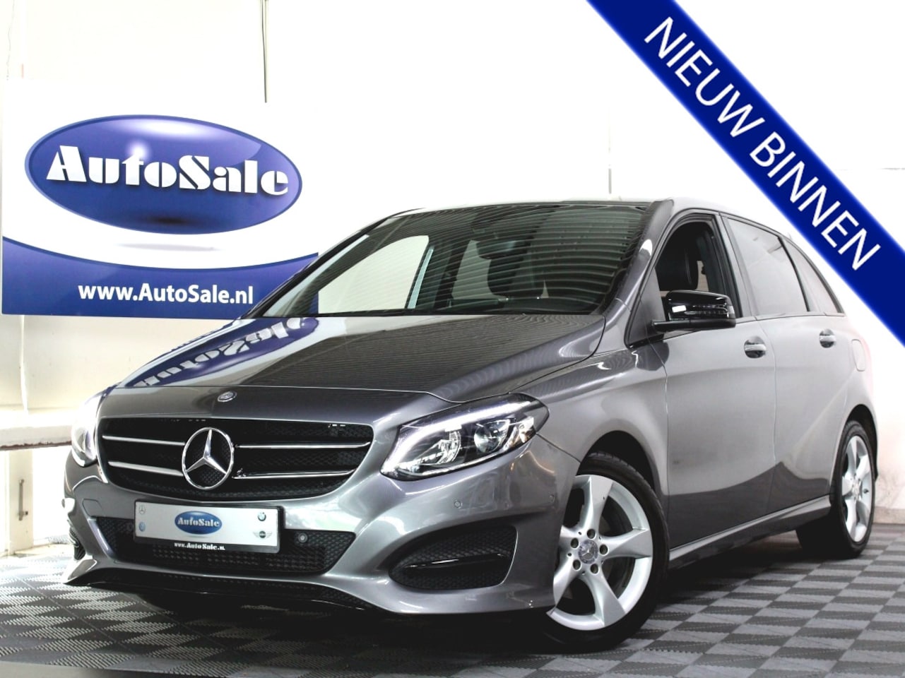 Mercedes-Benz B-klasse - 180 Prestige AUT NAVI BT LEDER PDC CRUISE STOELVERW '16 - AutoWereld.nl