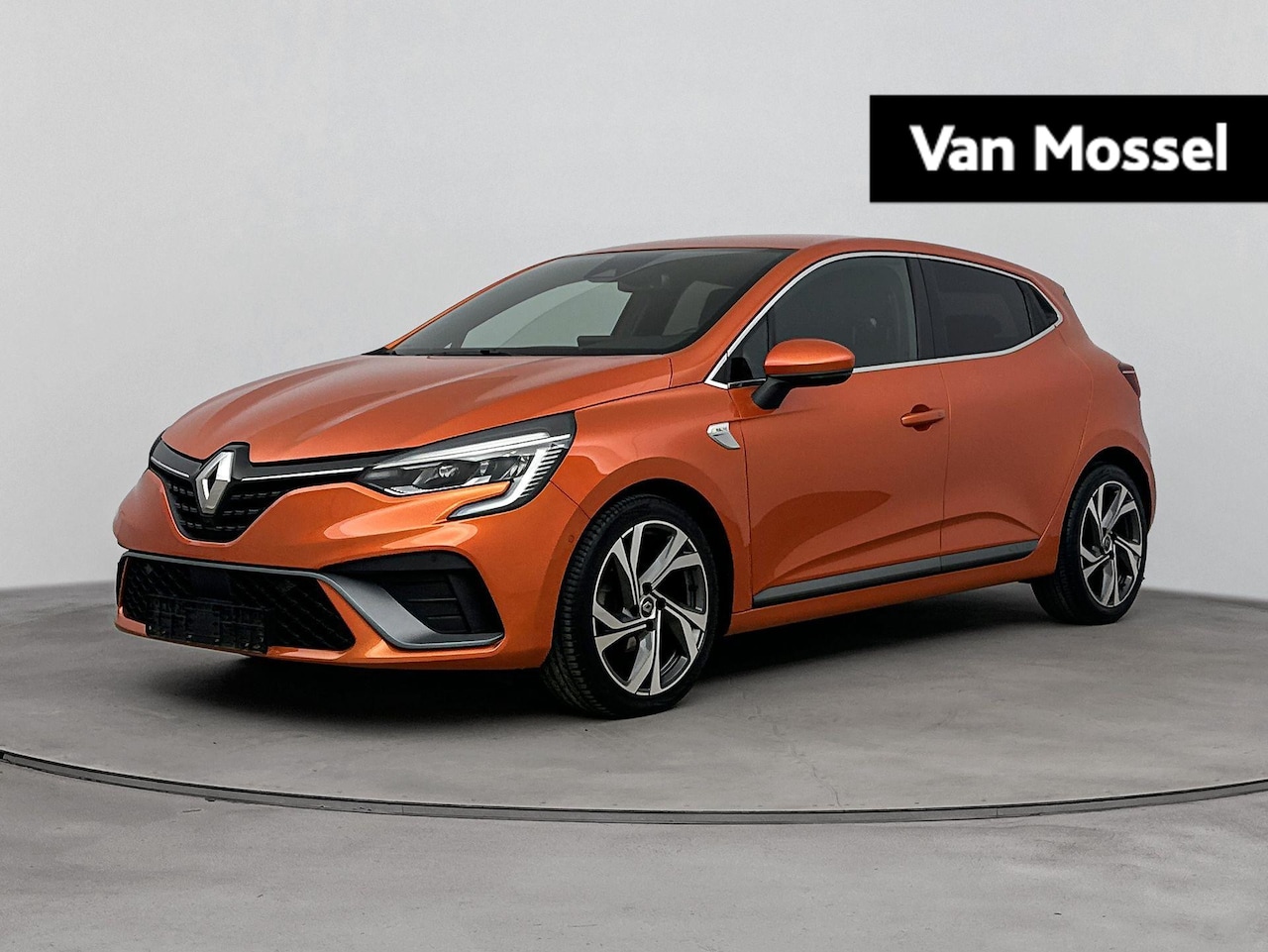 Renault Clio - 1.0 TCe R.S. Line | Navigatie 9'3 Scherm|  Apple & Android Carplay| Parkeersensoren & 360 - AutoWereld.nl