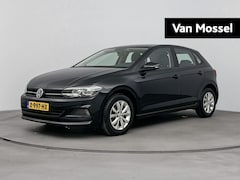 Volkswagen Polo - 1.0 TSI 95Pk Comfortline Business Automaat | Navigatie | Parkeersensoren Voor & Achter | C