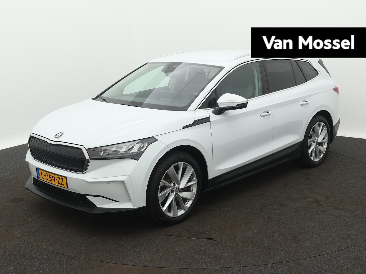 Skoda Enyaq iV - 60 132 kW 180 PK | CAMERA | STOELVERWARMING | CRUISE CONTROL | CLIMATE CONTROL | NAVIGATIE - AutoWereld.nl