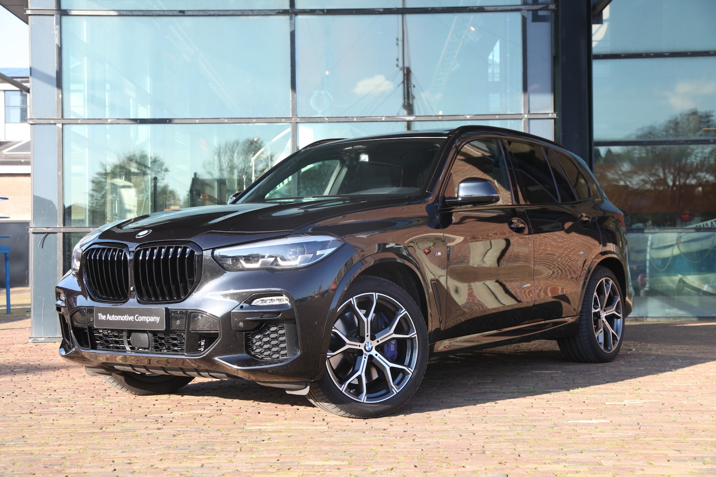 BMW X5 - xDrive30d High Executive M DriveAs/Hifi/Trek/Comf - AutoWereld.nl