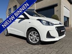 Hyundai i10 - 5DRS 1.0i Comfort Carplay / All-Seasons / Parkeersensoren