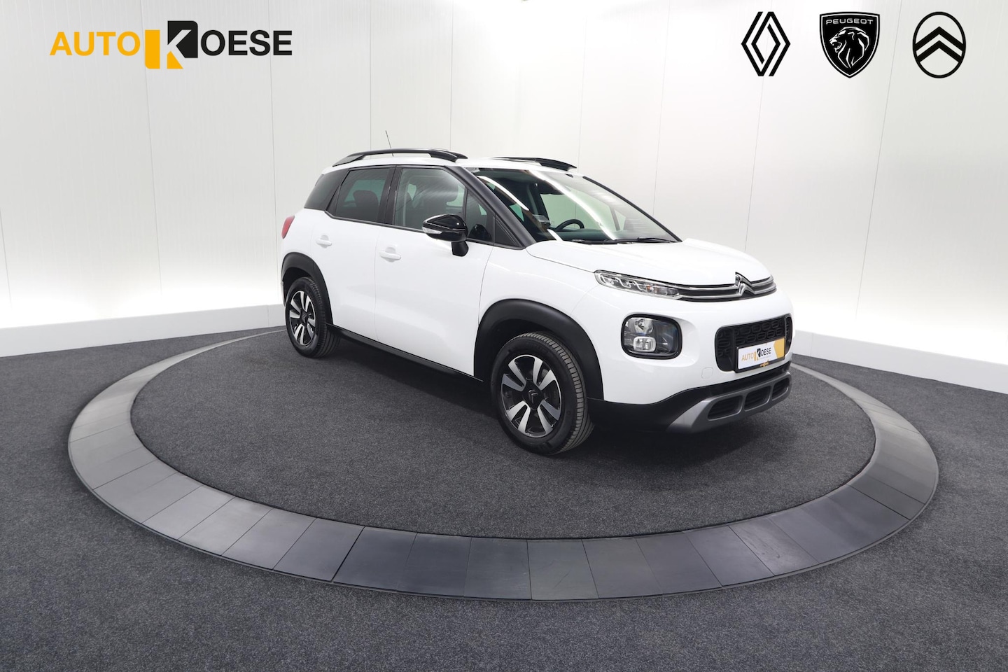 Citroën C3 Aircross - PureTech 110 Shine | Navigatie | Parkeersensoren | Climate Control | Apple Carplay - AutoWereld.nl