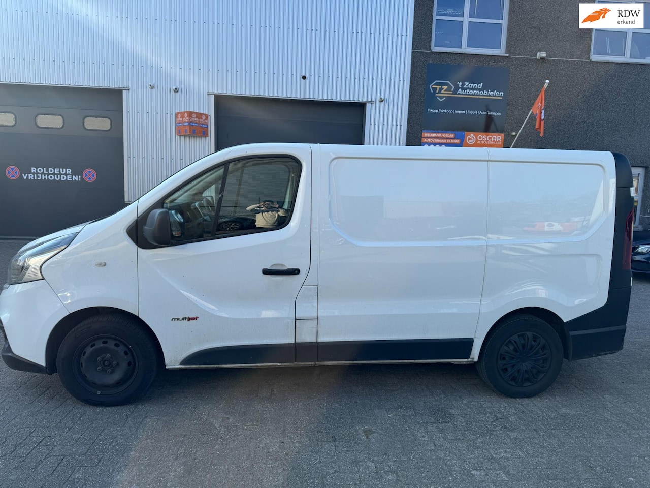 Fiat Talento - 1.6 MJ L1H1 SX Turbo Kapot ( start en loopt zuiver ) Noodloop - AutoWereld.nl