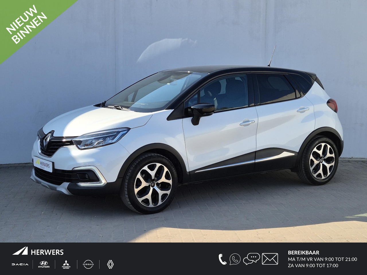 Renault Captur - 1.3 TCe Intens Automaat / Stoelverwarming / Apple Carplay Android Auto / Trekhaak afneemba - AutoWereld.nl