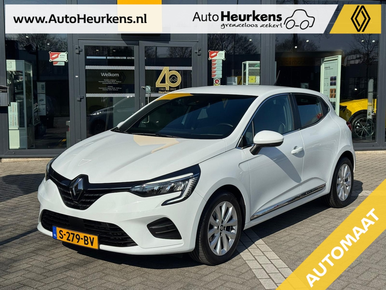 Renault Clio - TCe 90 Zen | Parkeersensoren Achter | Stoelverwarming | - AutoWereld.nl