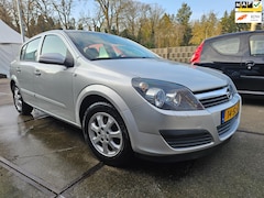 Opel Astra - 1.6 Edition 5-deurs AIRCO/cruise *apk:10-2025