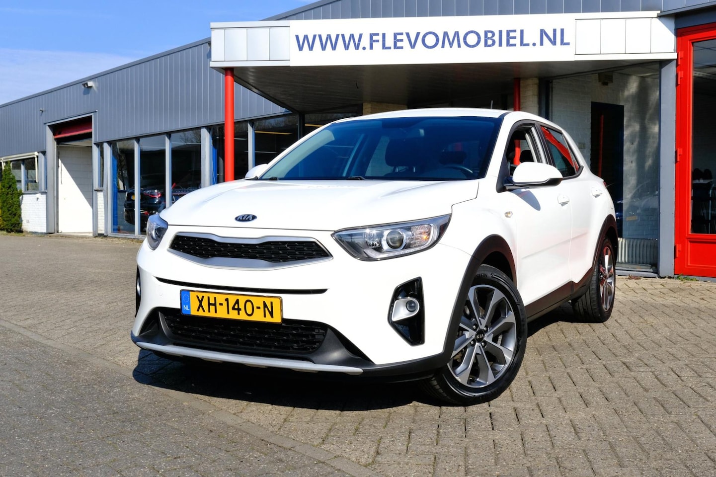 Kia Stonic - 1.0 T-GDi ComfortPlusLine Navigator Navi|Apple CarPlay|1e EIg|Trekhaak - AutoWereld.nl