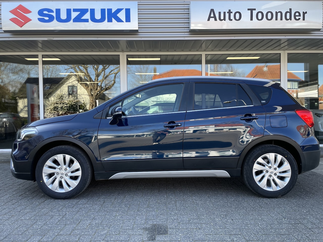 Suzuki S-Cross - Exclusive 1.0 Boosterjet/Trekhaak - AutoWereld.nl