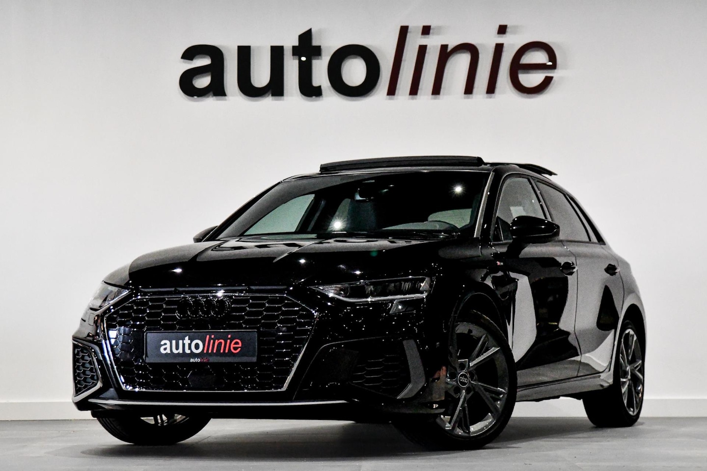 Audi A3 Sportback - 40 TFSI e 3x S-Line. BTW, Pano, B&O, Keyless, CarPlay! - AutoWereld.nl