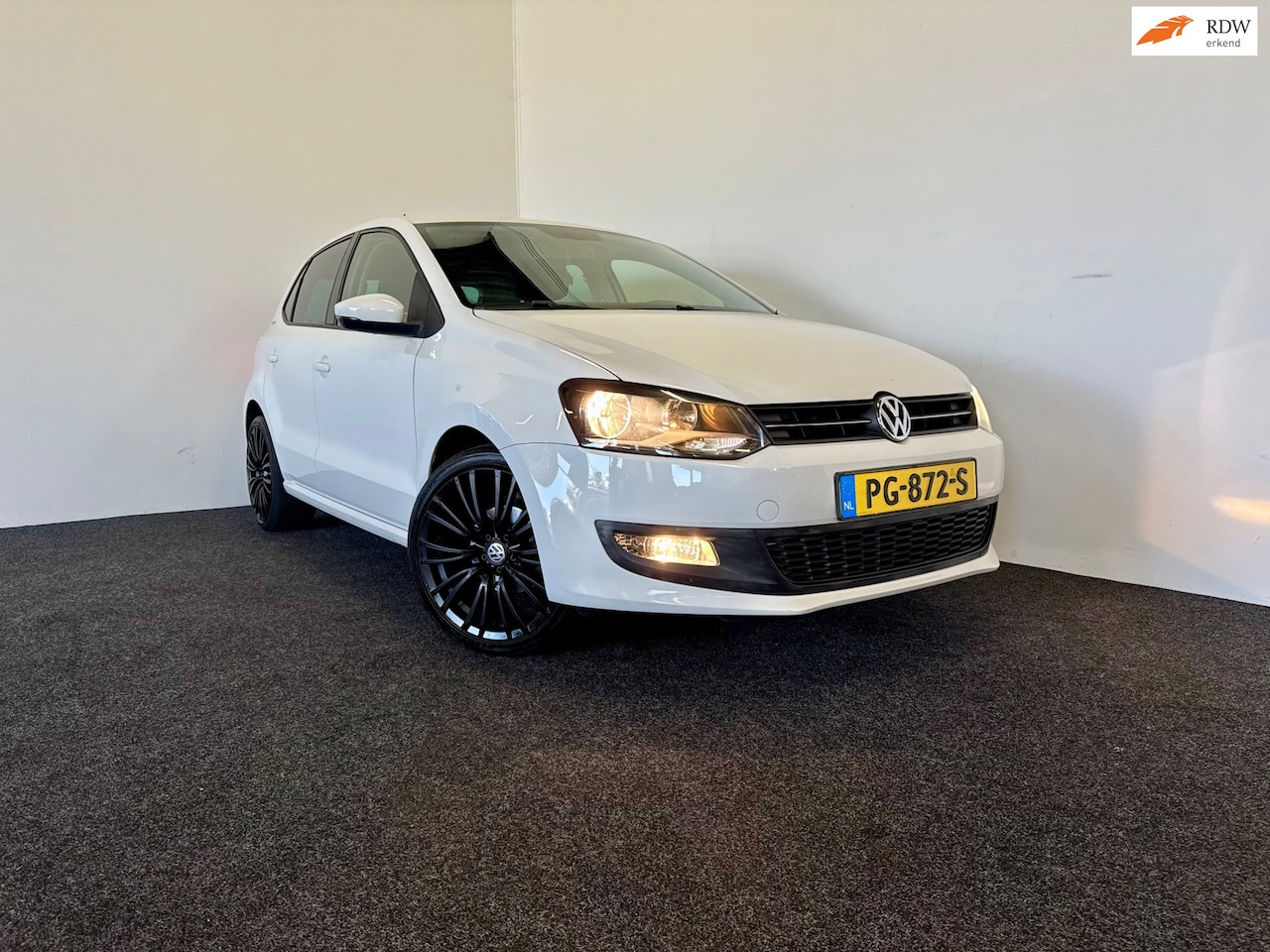 Volkswagen Polo - 1.4 Team | Airco | elek. pakket | PDC | AUX | 5DRS - AutoWereld.nl