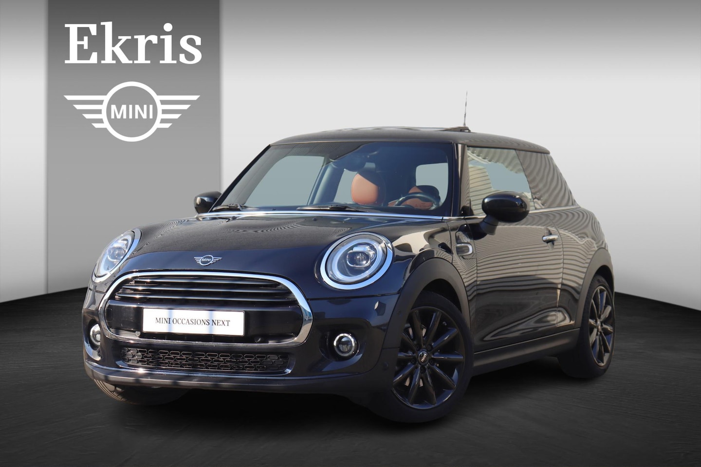 MINI Cooper - 3-deurs | 60 Years Edition | Panodak | Harman Kardon | Head-Up | Comfort Access | Apple Ca - AutoWereld.nl