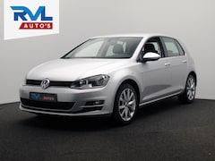 Volkswagen Golf - 1.2 TSI Business Edition Automaat Carplay Camera Navigatie Climate-control * Origineel Ned