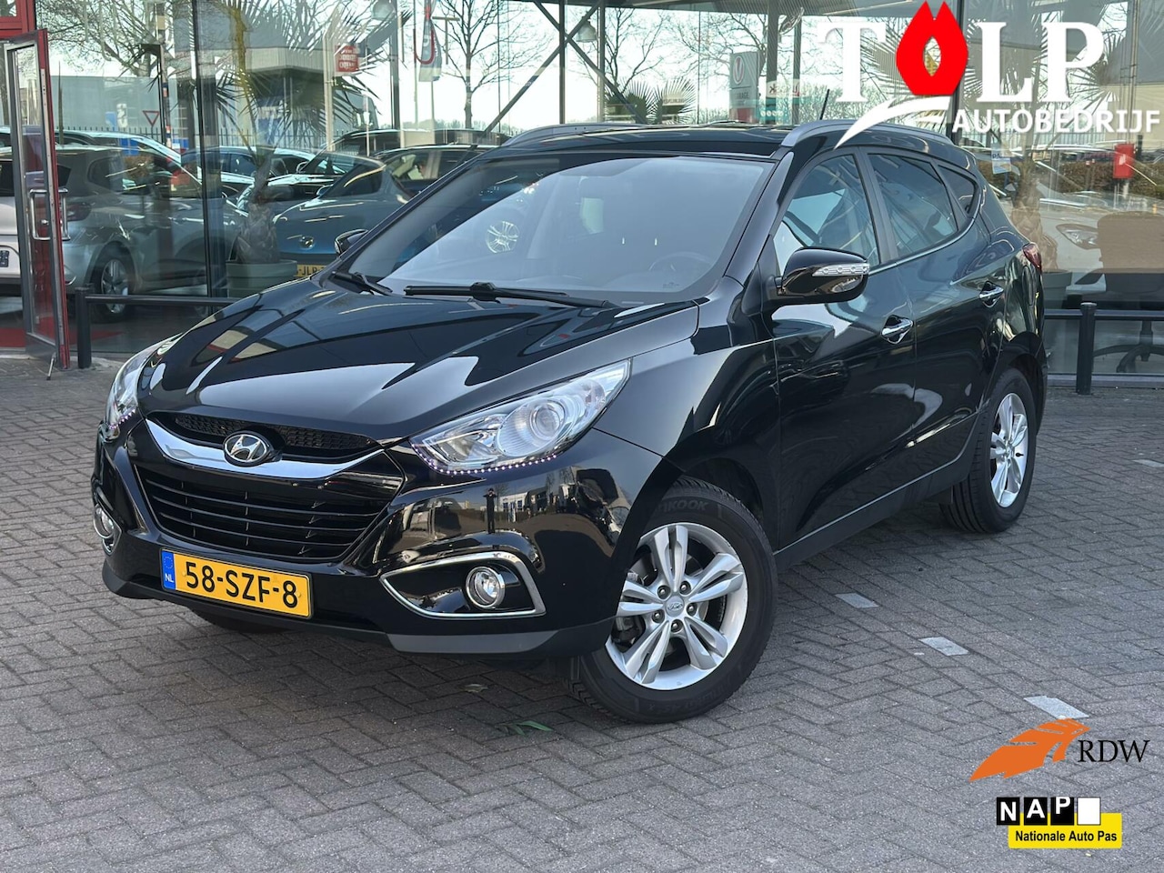 Hyundai ix35 - 2.0i Style Automaat Clima Cruise Trekhaak NAP - AutoWereld.nl