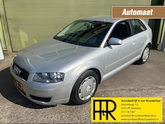 Audi A3 - 1.6 Attraction Automaat