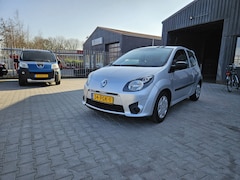 Renault Twingo - 1.2-16V Authentique Goed rijdende en leuke sportieve auto, Airco Electr pakket, Apk 12-04